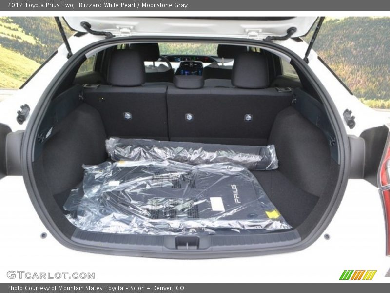 Blizzard White Pearl / Moonstone Gray 2017 Toyota Prius Two