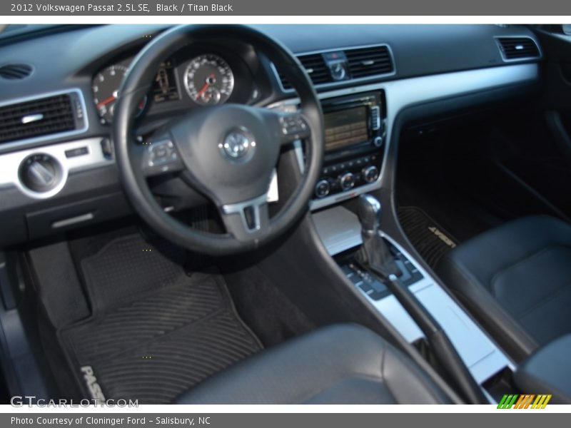 Black / Titan Black 2012 Volkswagen Passat 2.5L SE