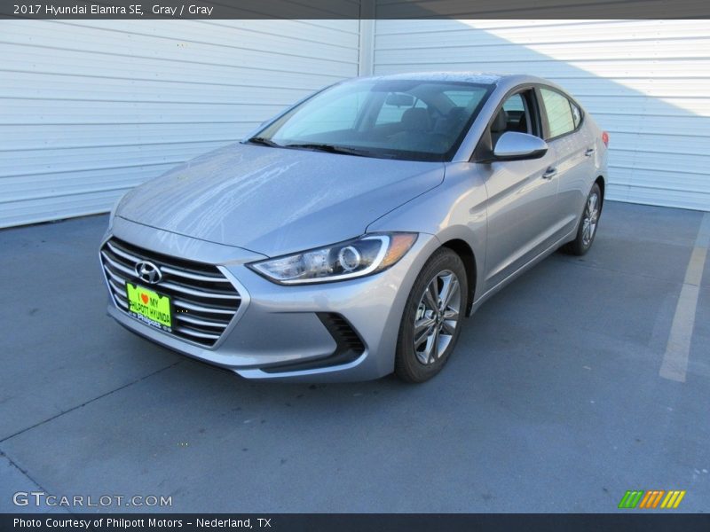 Gray / Gray 2017 Hyundai Elantra SE
