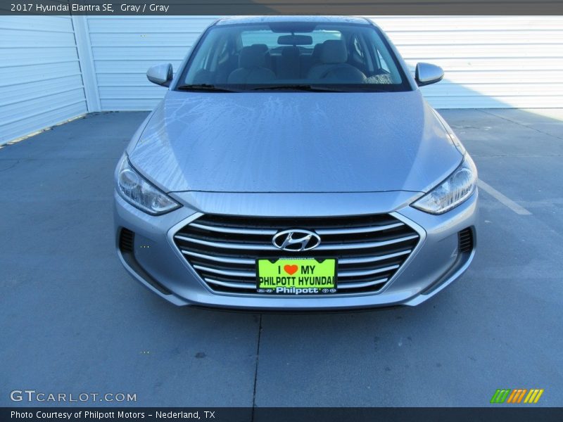 Gray / Gray 2017 Hyundai Elantra SE