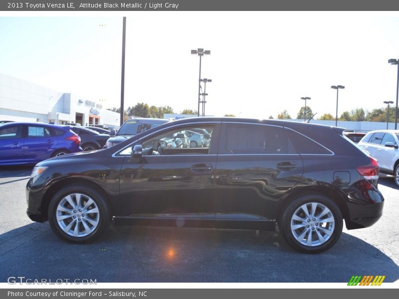 Attitude Black Metallic / Light Gray 2013 Toyota Venza LE