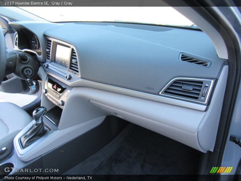 Gray / Gray 2017 Hyundai Elantra SE