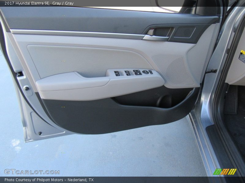 Gray / Gray 2017 Hyundai Elantra SE