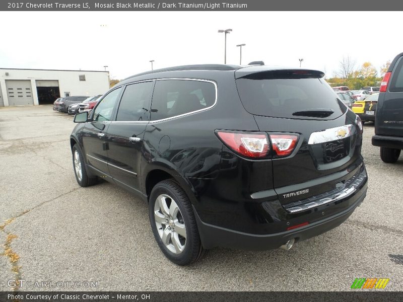Mosaic Black Metallic / Dark Titanium/Light Titanium 2017 Chevrolet Traverse LS