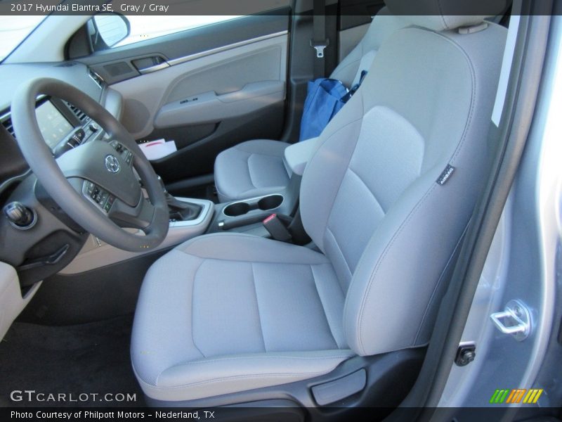 Gray / Gray 2017 Hyundai Elantra SE