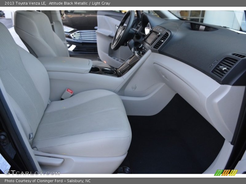 Attitude Black Metallic / Light Gray 2013 Toyota Venza LE