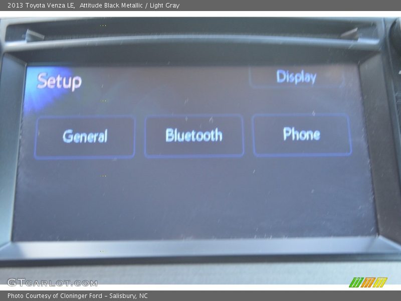 Attitude Black Metallic / Light Gray 2013 Toyota Venza LE