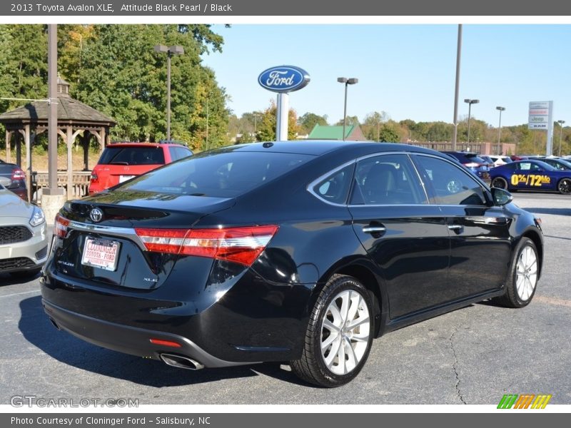 Attitude Black Pearl / Black 2013 Toyota Avalon XLE