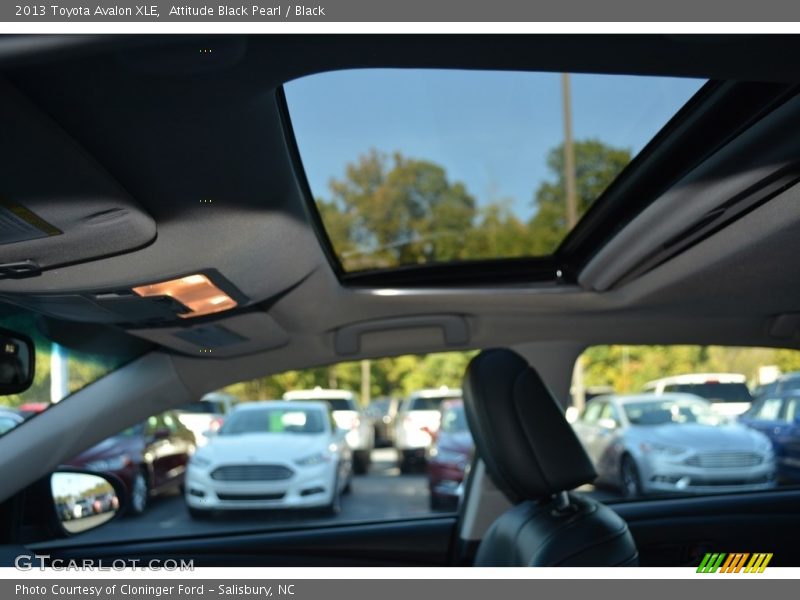 Attitude Black Pearl / Black 2013 Toyota Avalon XLE