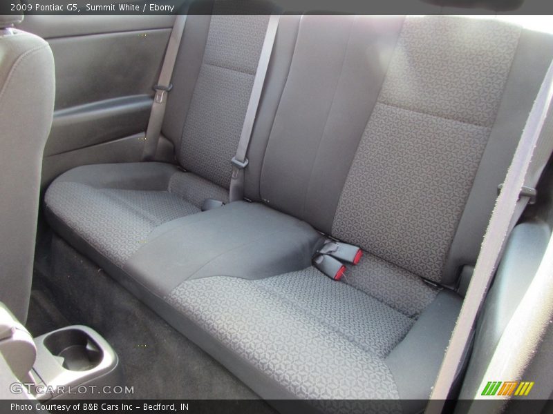 Summit White / Ebony 2009 Pontiac G5
