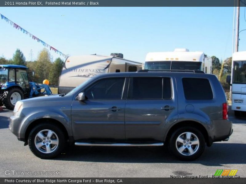 Polished Metal Metallic / Black 2011 Honda Pilot EX