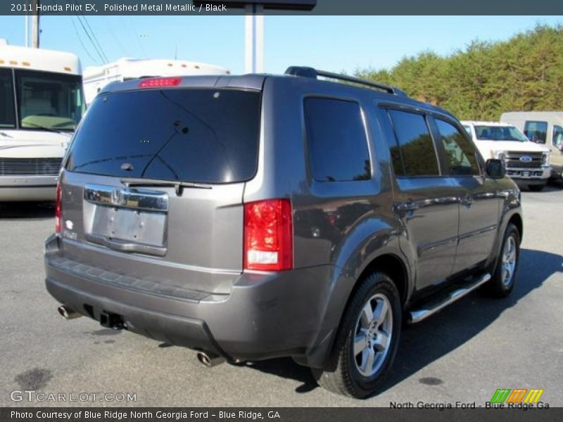 Polished Metal Metallic / Black 2011 Honda Pilot EX