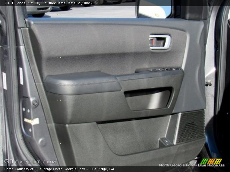 Polished Metal Metallic / Black 2011 Honda Pilot EX