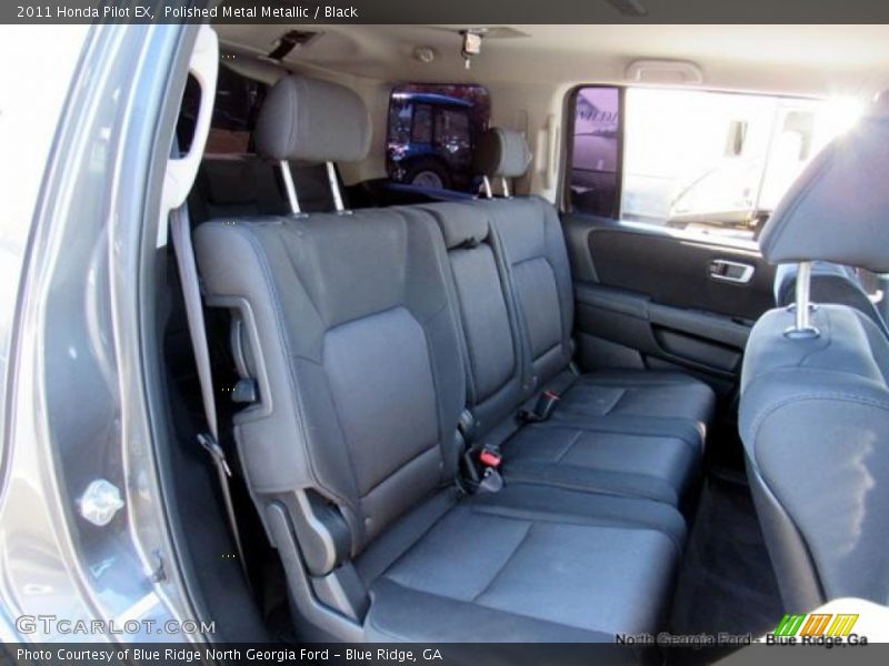Polished Metal Metallic / Black 2011 Honda Pilot EX