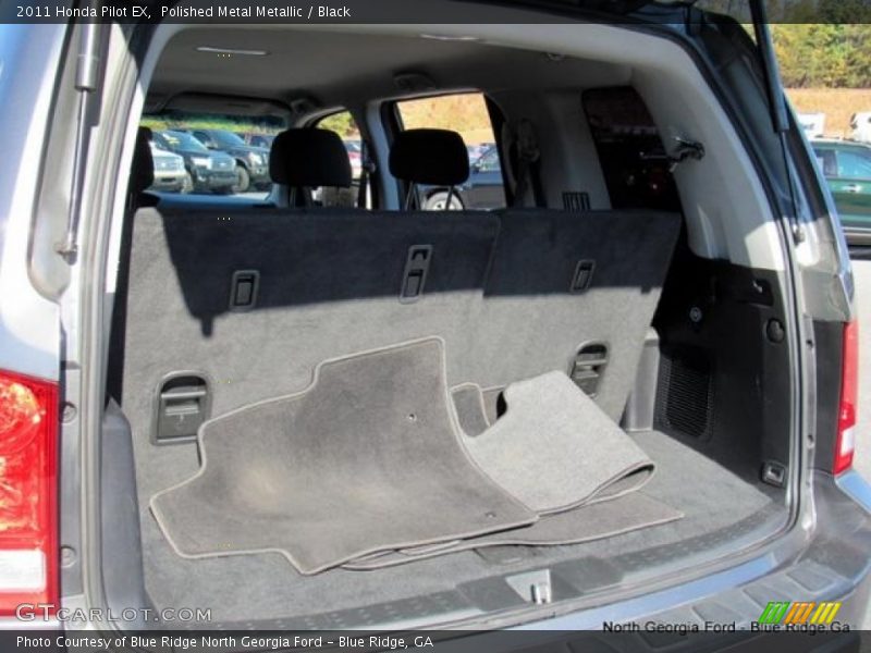 Polished Metal Metallic / Black 2011 Honda Pilot EX