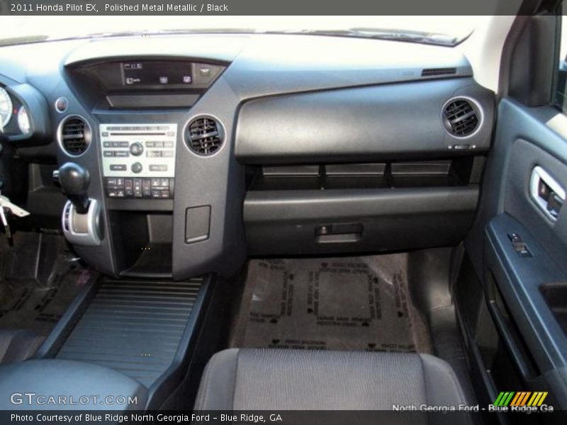 Polished Metal Metallic / Black 2011 Honda Pilot EX