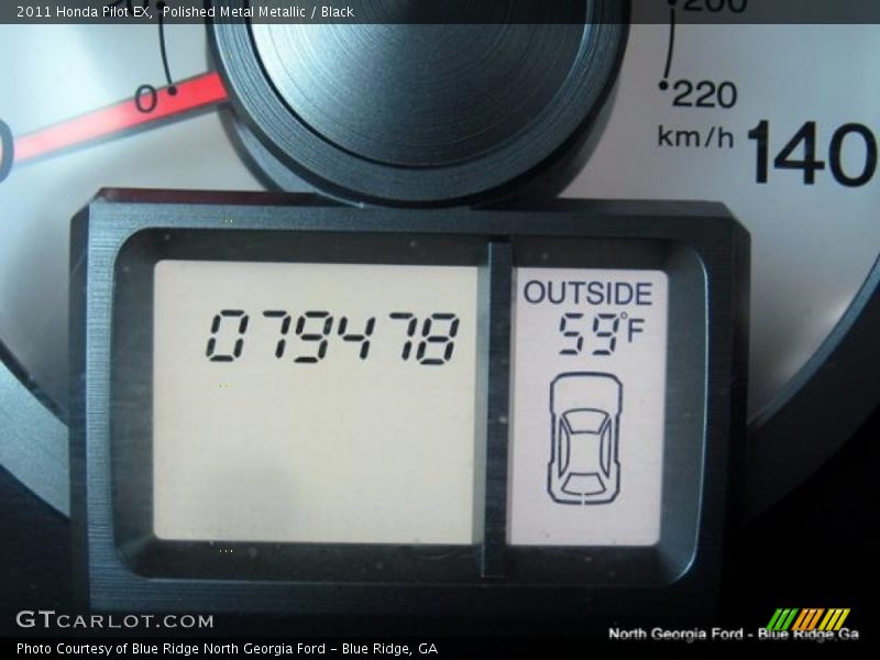 Polished Metal Metallic / Black 2011 Honda Pilot EX
