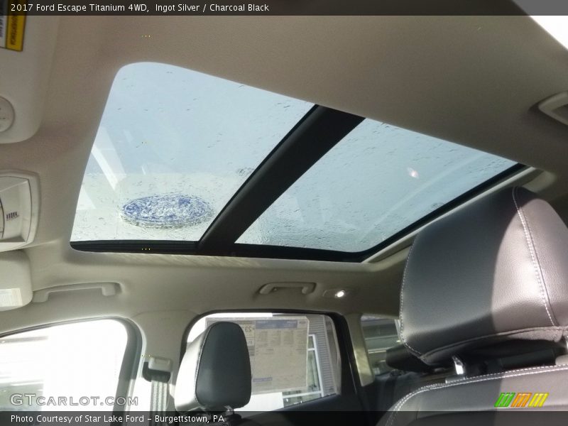 Ingot Silver / Charcoal Black 2017 Ford Escape Titanium 4WD