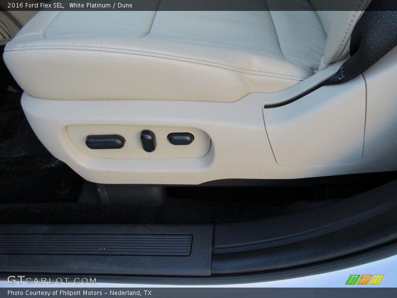 White Platinum / Dune 2016 Ford Flex SEL