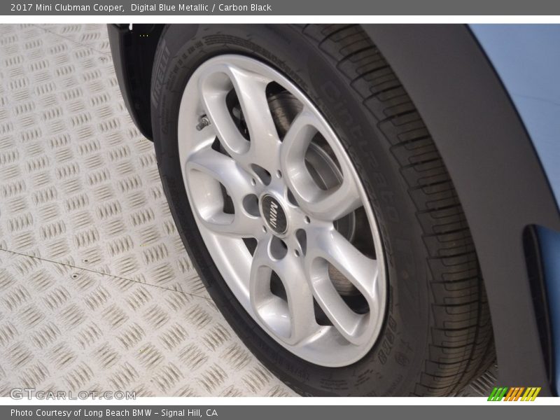 Digital Blue Metallic / Carbon Black 2017 Mini Clubman Cooper