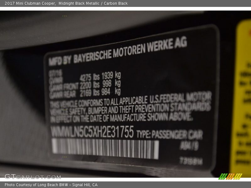 Midnight Black Metallic / Carbon Black 2017 Mini Clubman Cooper