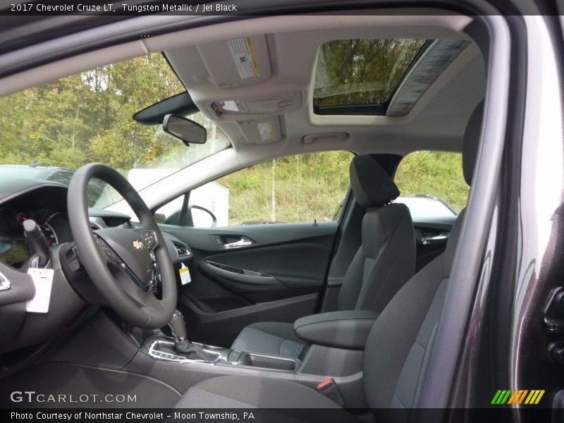 Tungsten Metallic / Jet Black 2017 Chevrolet Cruze LT