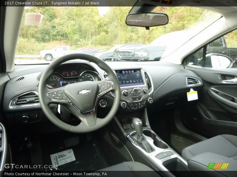 Tungsten Metallic / Jet Black 2017 Chevrolet Cruze LT