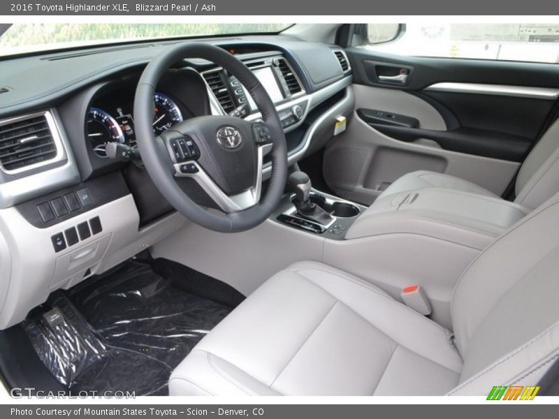Blizzard Pearl / Ash 2016 Toyota Highlander XLE