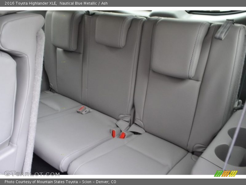 Nautical Blue Metallic / Ash 2016 Toyota Highlander XLE