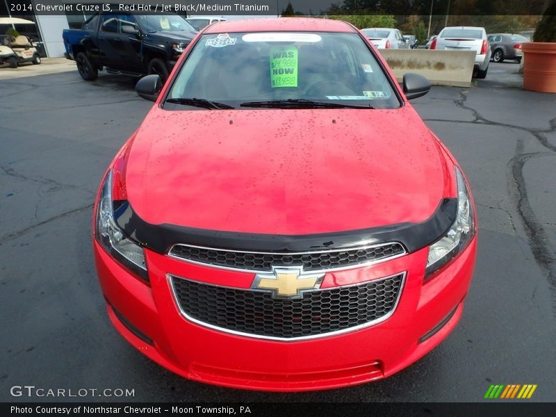 Red Hot / Jet Black/Medium Titanium 2014 Chevrolet Cruze LS