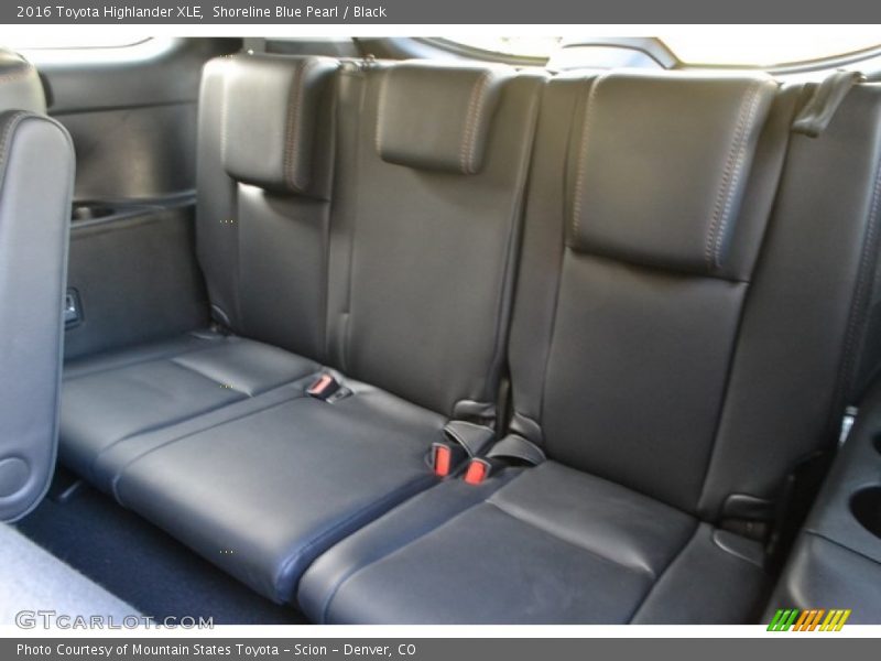 Shoreline Blue Pearl / Black 2016 Toyota Highlander XLE