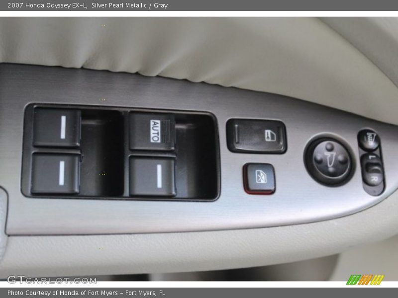 Silver Pearl Metallic / Gray 2007 Honda Odyssey EX-L