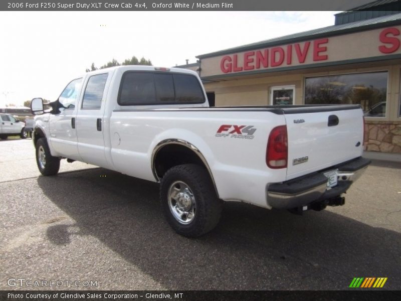 Oxford White / Medium Flint 2006 Ford F250 Super Duty XLT Crew Cab 4x4