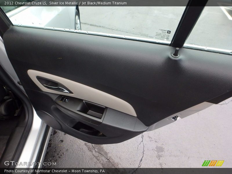 Silver Ice Metallic / Jet Black/Medium Titanium 2012 Chevrolet Cruze LS