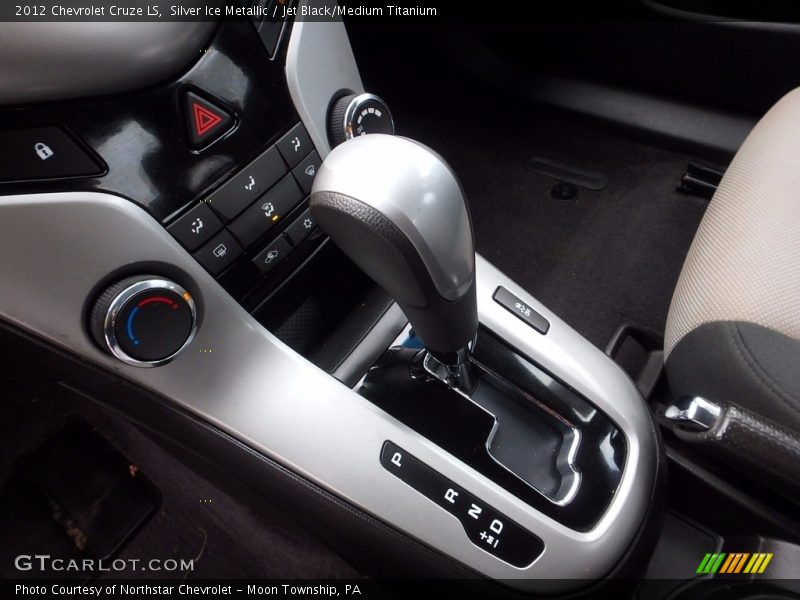Silver Ice Metallic / Jet Black/Medium Titanium 2012 Chevrolet Cruze LS