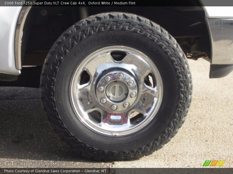 Oxford White / Medium Flint 2006 Ford F250 Super Duty XLT Crew Cab 4x4