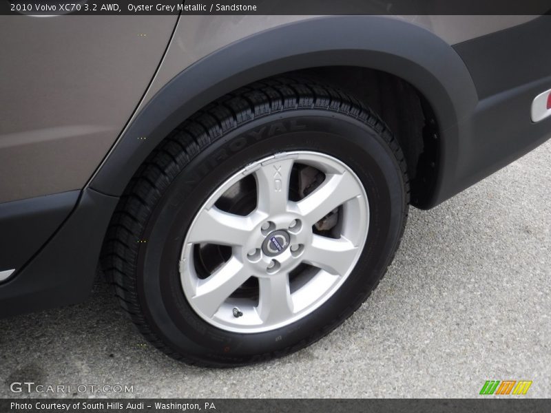 Oyster Grey Metallic / Sandstone 2010 Volvo XC70 3.2 AWD
