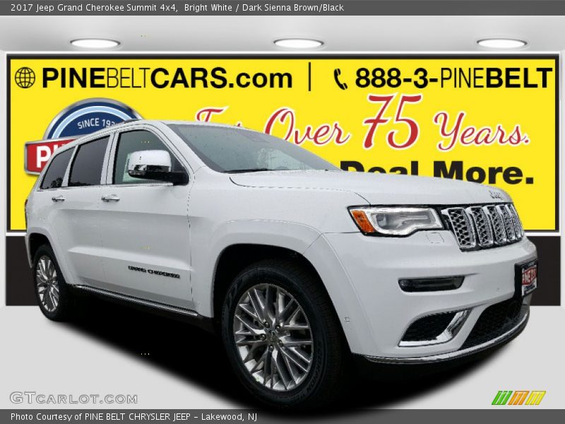 Bright White / Dark Sienna Brown/Black 2017 Jeep Grand Cherokee Summit 4x4