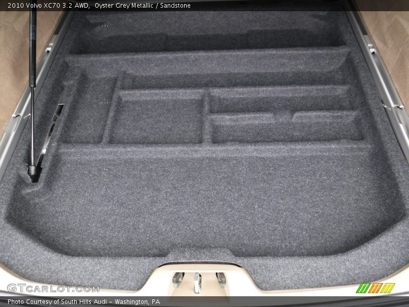 Oyster Grey Metallic / Sandstone 2010 Volvo XC70 3.2 AWD
