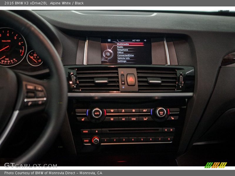 Alpine White / Black 2016 BMW X3 xDrive28i