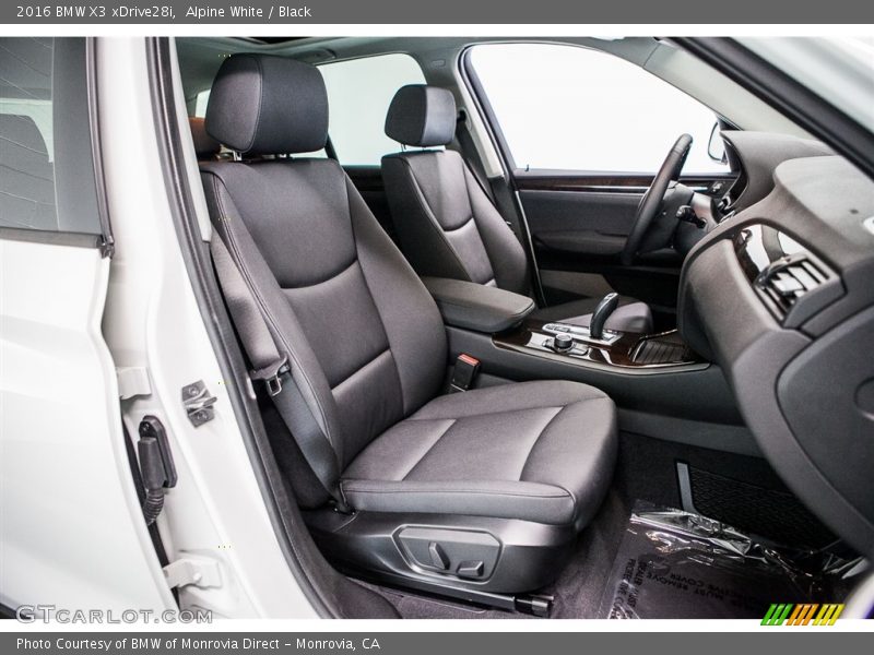 Alpine White / Black 2016 BMW X3 xDrive28i