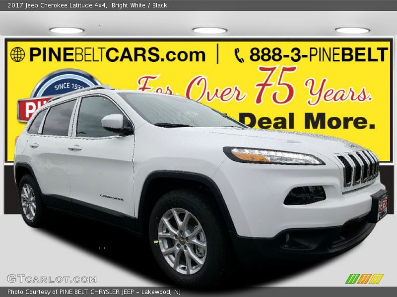 Bright White / Black 2017 Jeep Cherokee Latitude 4x4