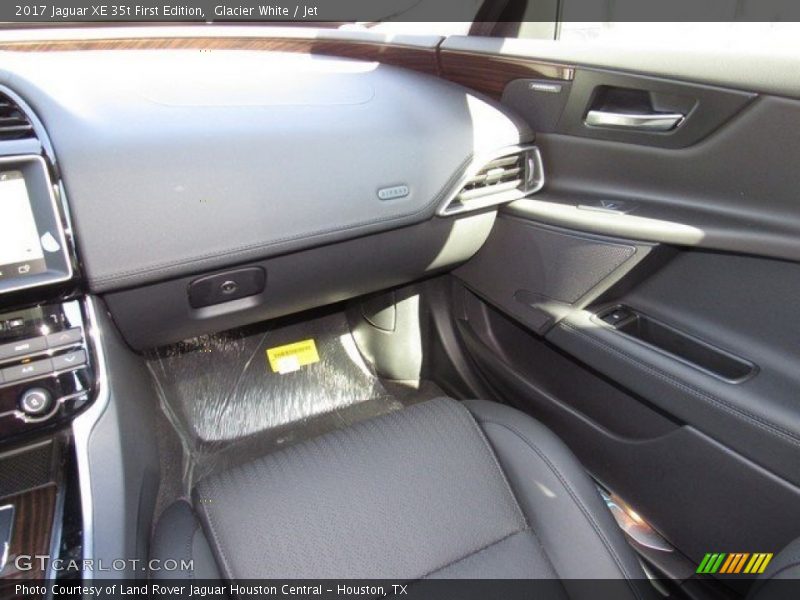 Front Seat of 2017 XE 35t First Edition