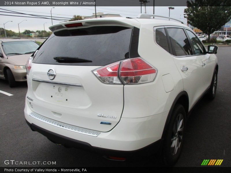 Moonlight White / Almond 2014 Nissan Rogue S AWD