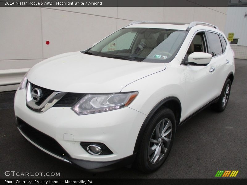 Moonlight White / Almond 2014 Nissan Rogue S AWD