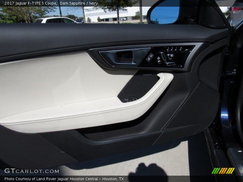 Dark Sapphire / Ivory 2017 Jaguar F-TYPE S Coupe
