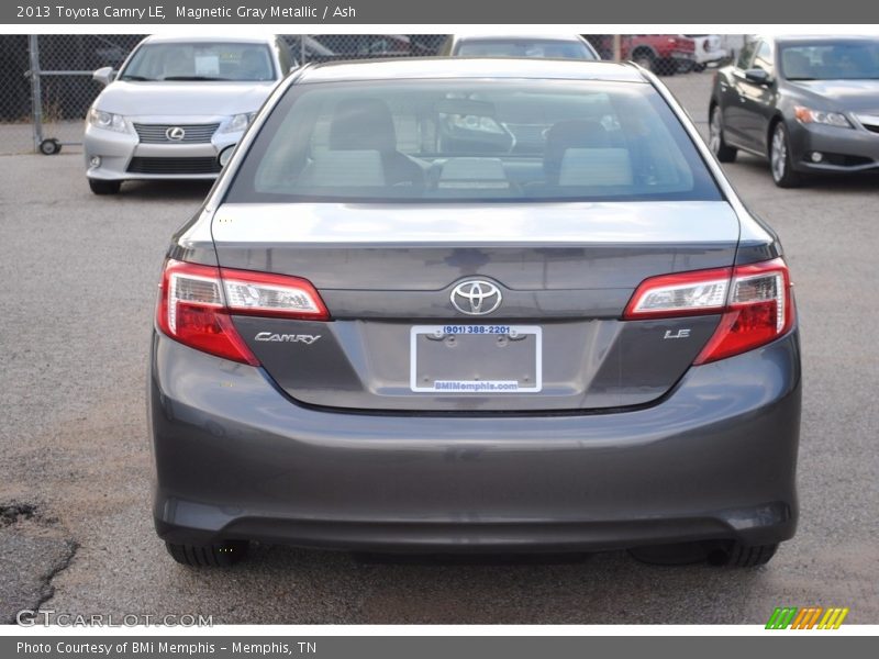 Magnetic Gray Metallic / Ash 2013 Toyota Camry LE