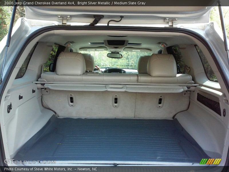 Bright Silver Metallic / Medium Slate Gray 2006 Jeep Grand Cherokee Overland 4x4