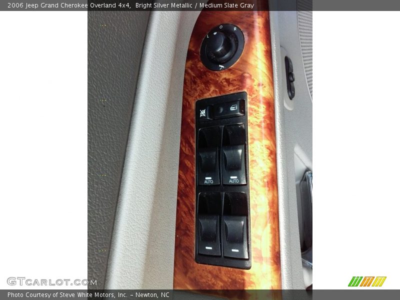 Bright Silver Metallic / Medium Slate Gray 2006 Jeep Grand Cherokee Overland 4x4