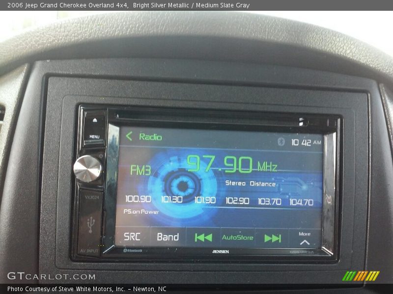Bright Silver Metallic / Medium Slate Gray 2006 Jeep Grand Cherokee Overland 4x4